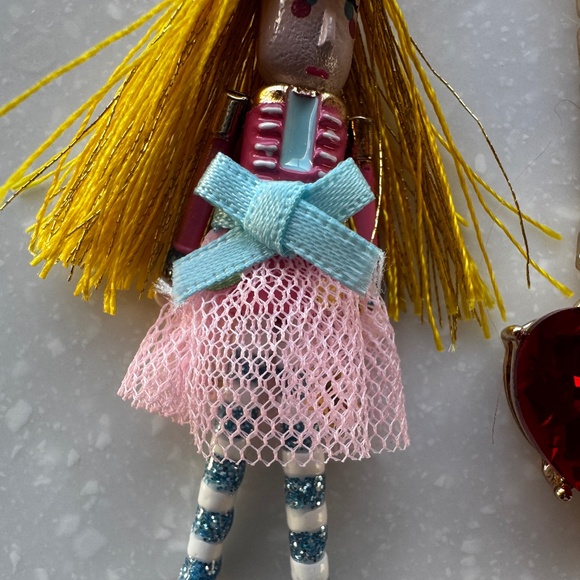 BETSY JOHNSON EARINGS - Picture 3 of 5